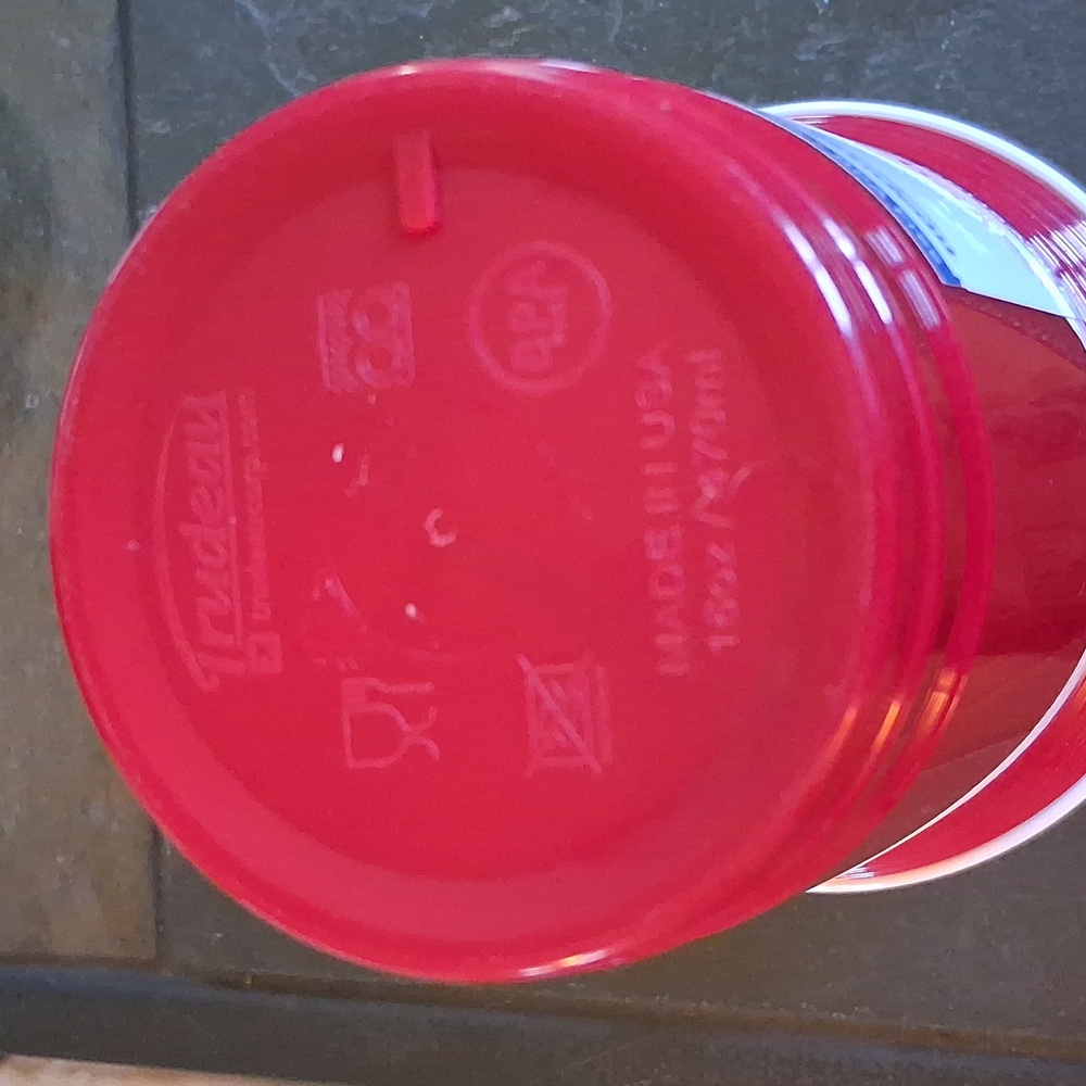 RED PARTY CUP - Picture 3 of 4